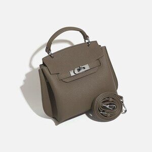 MELVARA – Genuine Leather Bag with Character